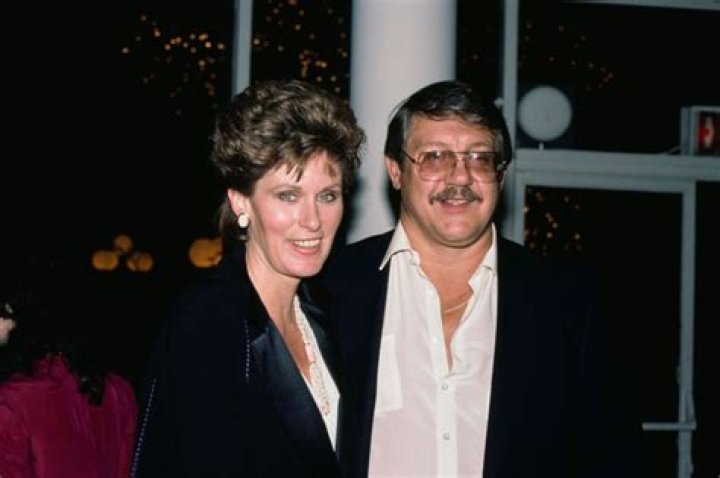 Alex Karras Net Worth - Wiki, Age, Weight and Height, Relationships, Family, and More