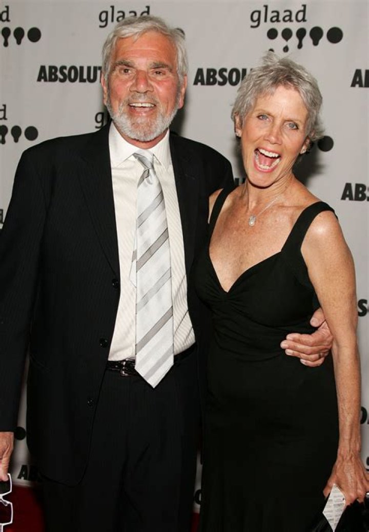 Alex Rocco Net Worth - Wiki, Age, Weight and Height, Relationships, Family, and More