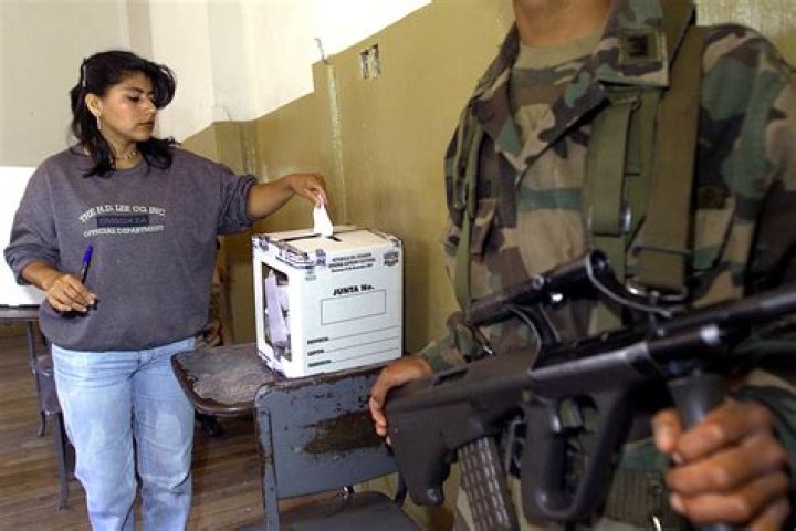 Álvaro Noboa Net Worth - Wiki, Age, Weight and Height, Relationships, Family, and More