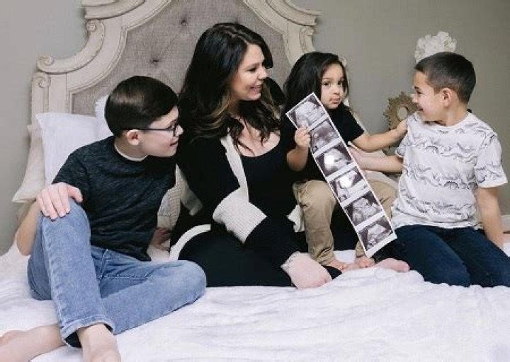 American Reality TV Personality, Kailyn Lowry Is A Divorce Woman and Mother Of Three