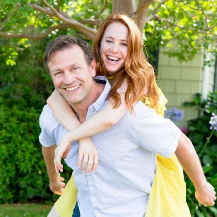 Amy Davidson Biography- Married, Husband, Son, Net Worth, Age, Height, Blogger