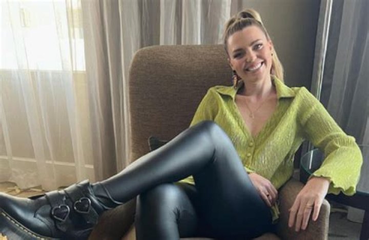 Amy Thunig Husband: Is She Married In 2023? Children Age And Net Worth