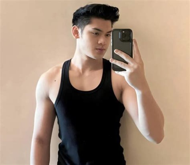 Armani Hector Age And Wikipedia: How Old Is He? Family Background