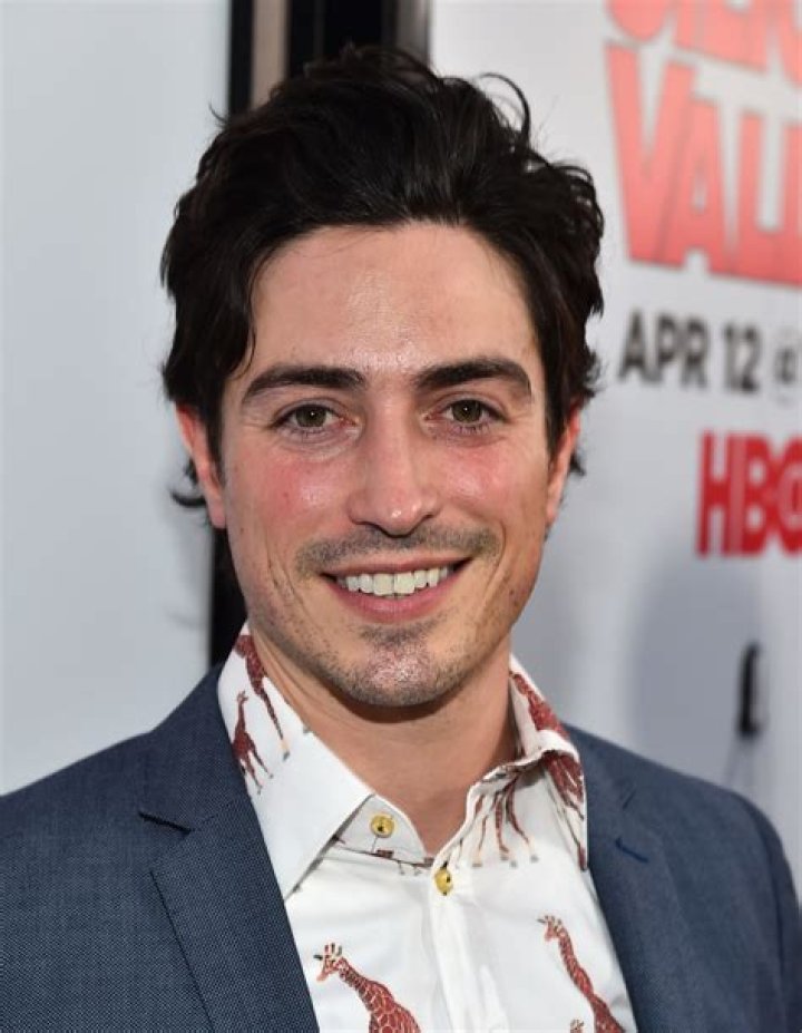 Ben Feldman Net Worth - Wiki, Age, Weight and Height, Relationships, Family, and More