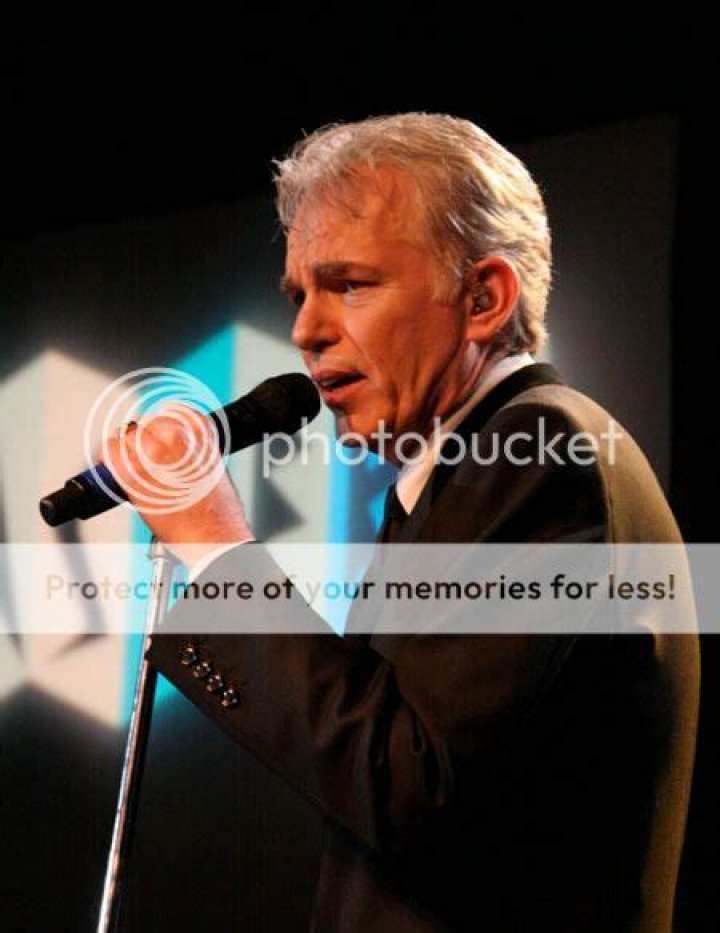 Billy Bob Thornton jokes that Angelina Jolie wants him back