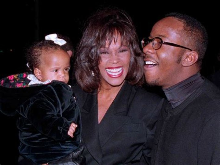 Bobbi Kristina accepts award for her late mom Whitney Houston at the BMAs
