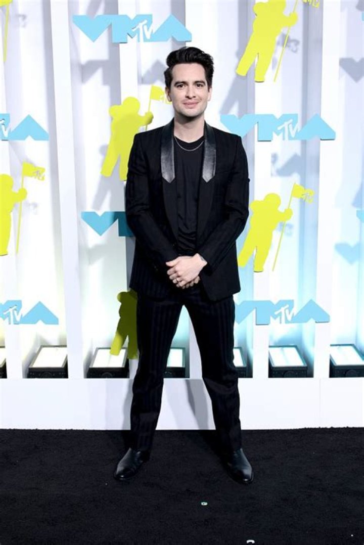 Brendon Urie Net Worth - Wiki, Age, Weight and Height, Relationships, Family, and More