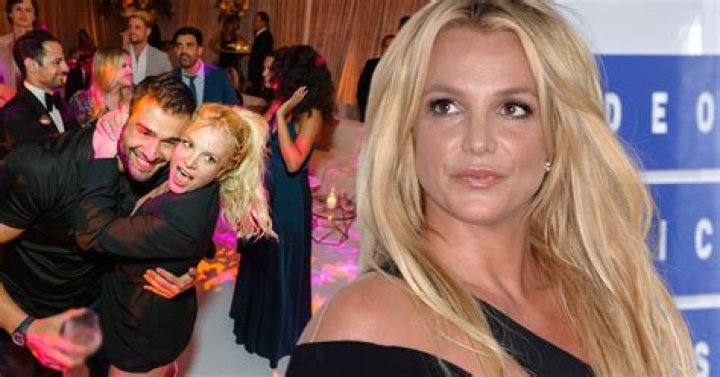 Britney Spears Net Worth: Personal life & Career