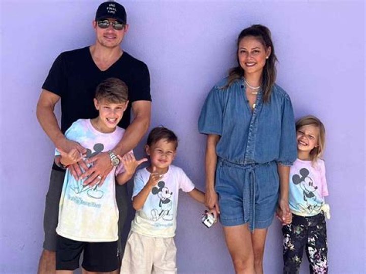 Brooklyn Elisabeth Lachey Age, Birthdate, Parents, Nick Lachey, Vanessa Lachey, Net Worth