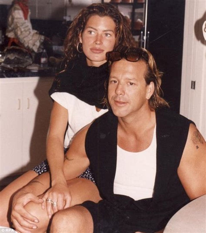 Carre Otis admits she worked out ‘2 hours a day’ while modelling: shocking?