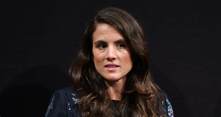 Celebrities named Paris