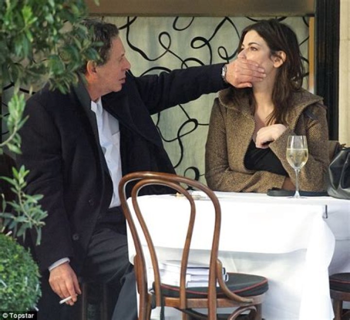 Charles Saatchi’s latest excuse for choking Nigella: he was picking her nose