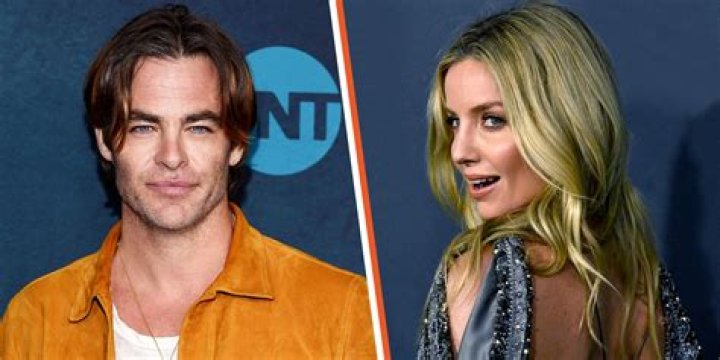 Chris Pine is reportedly single, he & Annabelle Wallis split ‘a few months’ ago??