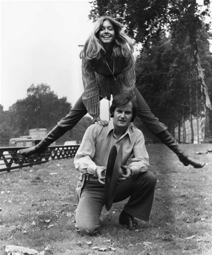 Chris Slade Net Worth - Wiki, Age, Weight and Height, Relationships, Family, and More