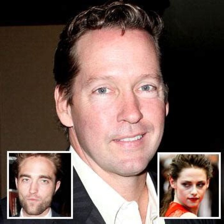 D.B. Sweeney called Robert Pattinson a “douche” & Twihards attacked him