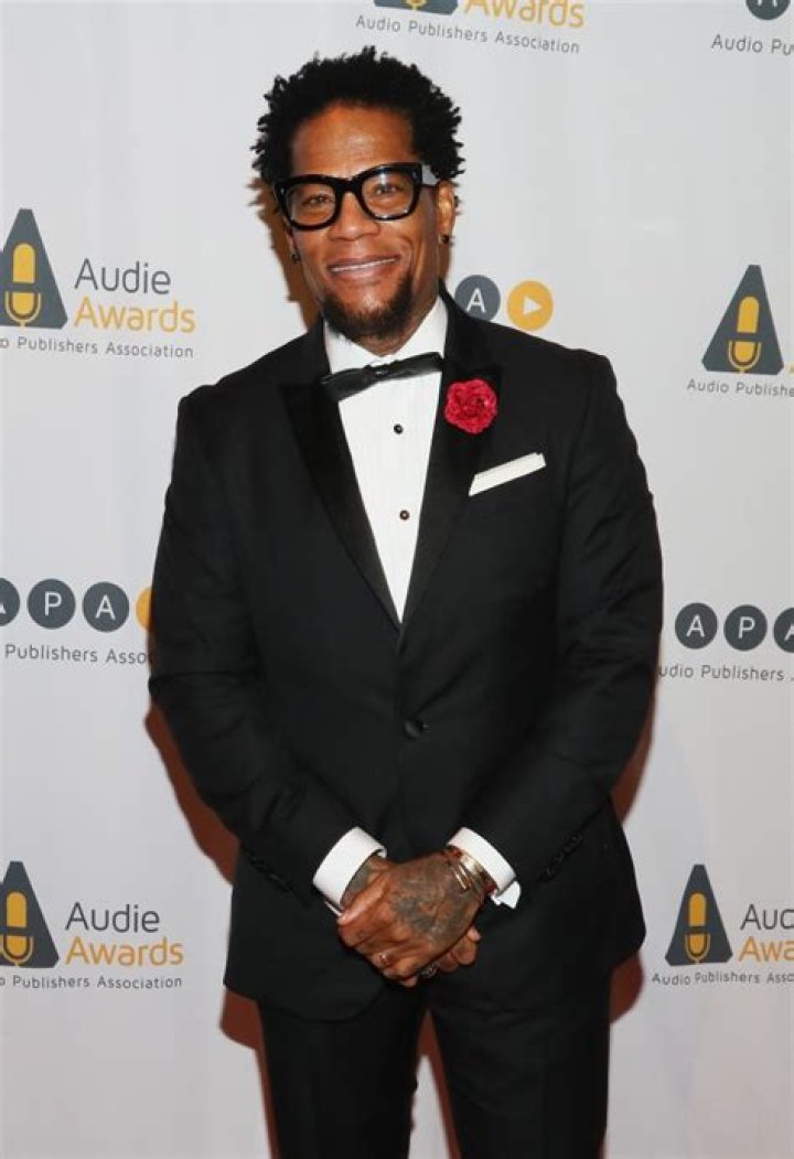 D.L. Hughley Net Worth - Wiki, Age, Weight and Height, Relationships, Family, and More
