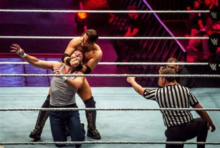 Dean Ambrose Net Worth - Wiki, Age, Weight and Height, Relationships, Family, and More