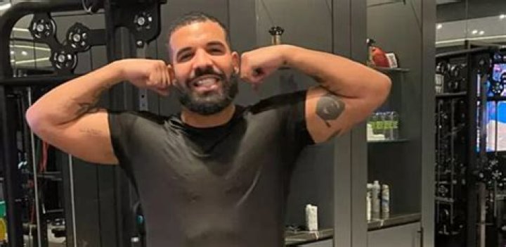 Did Drake Get A BBL: Surgery Rumors 2024