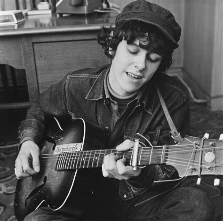 Donovan Leitch Net Worth - Wiki, Age, Weight and Height, Relationships, Family, and More