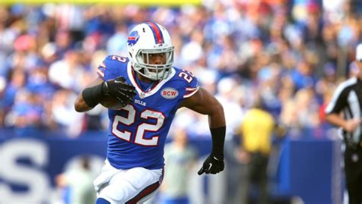 Fred Jackson (NFL) Net Worth - Wiki, Age, Weight and Height, Relationships, Family, and More