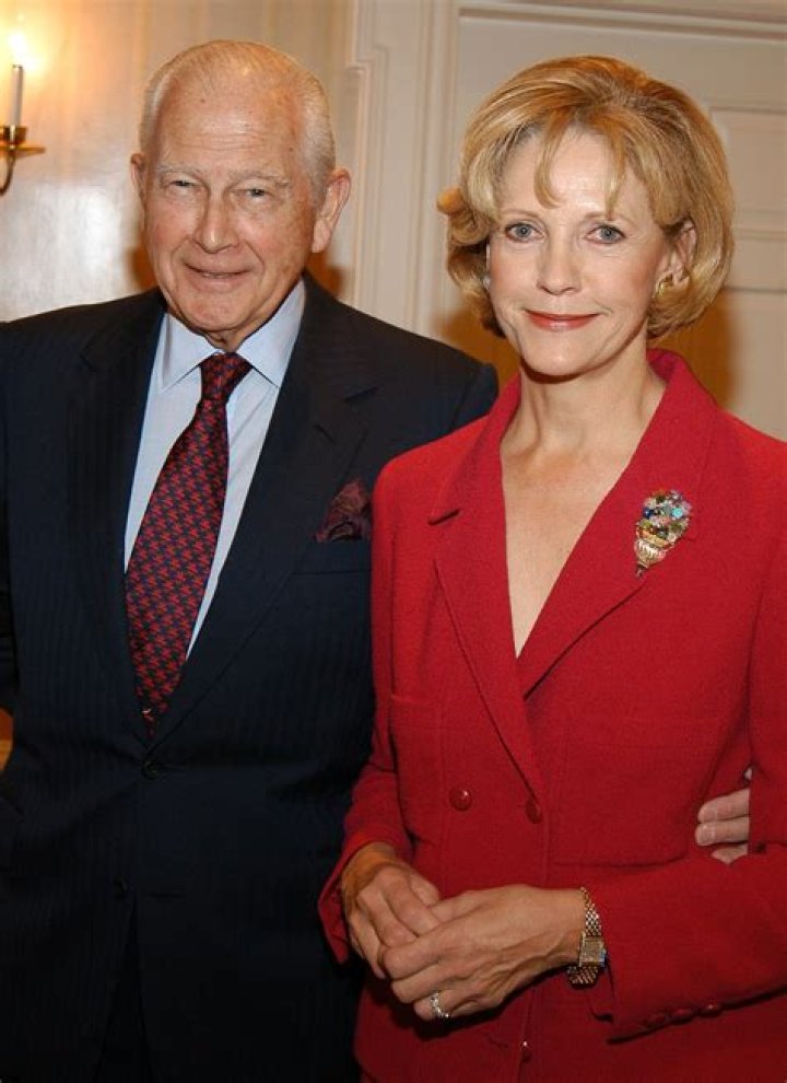 Hope Rockefeller Aldrich Net Worth - Wiki, Age, Weight and Height, Relationships, Family, and More