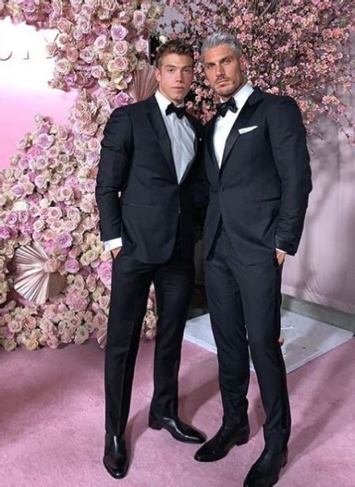 Is Chris Appleton Dating Sam Cushing After Derek Chadwick?