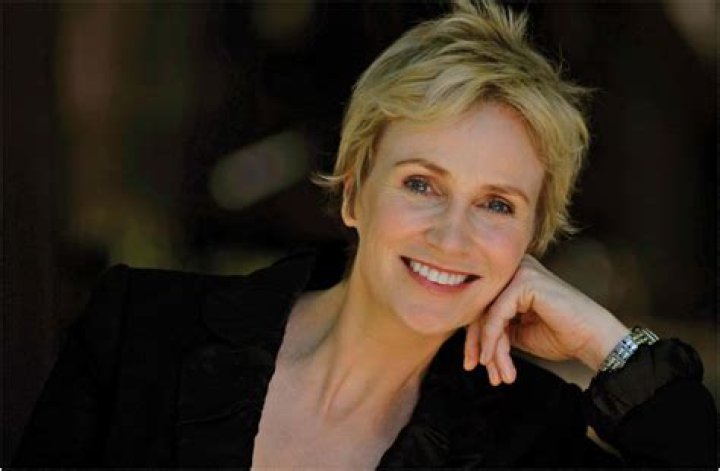 Jane Lynch Net Worth - Wiki, Age, Weight and Height, Relationships, Family, and More