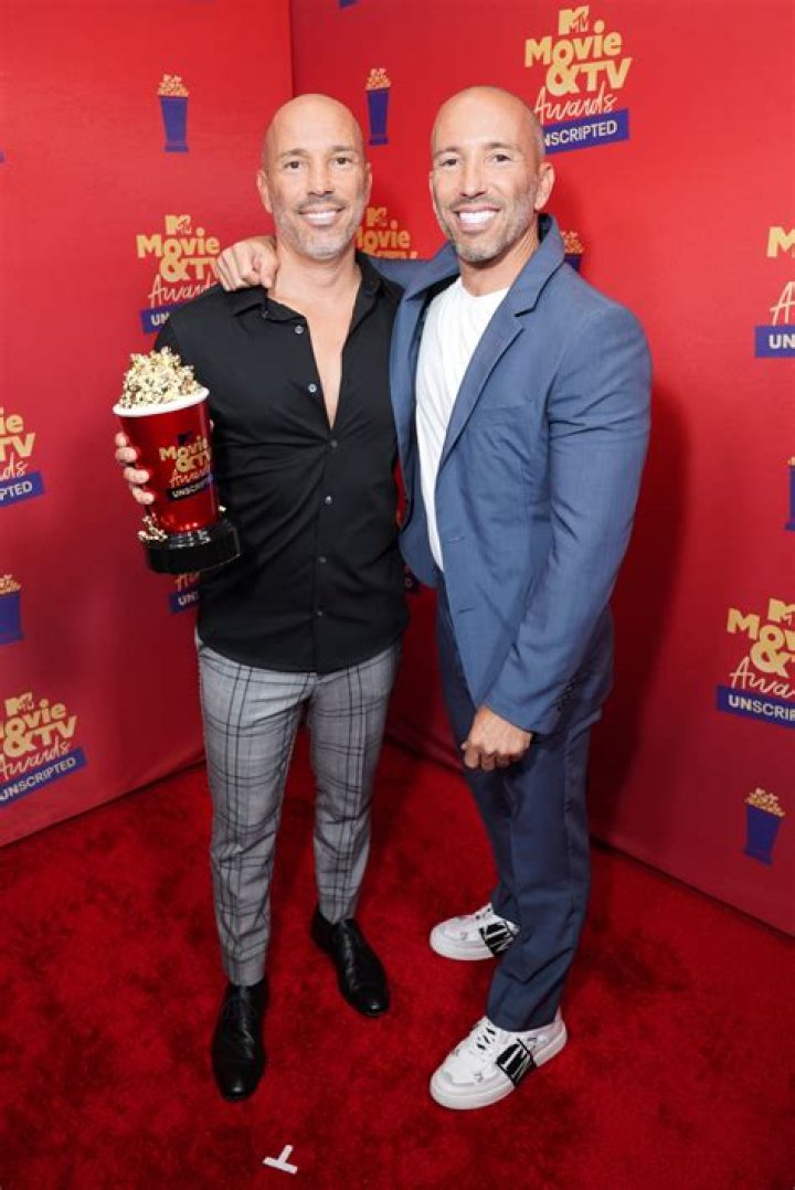 Jason Oppenheim Net Worth - Wiki, Age, Weight and Height, Relationships, Family, and More