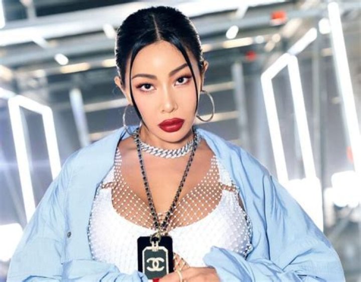 Jessi Kpop Boyfriend 2023: Dating History And Relationship Timeline