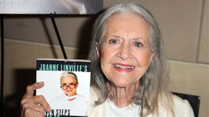 Joanne Linville Net Worth - Wiki, Age, Weight and Height, Relationships, Family, and More