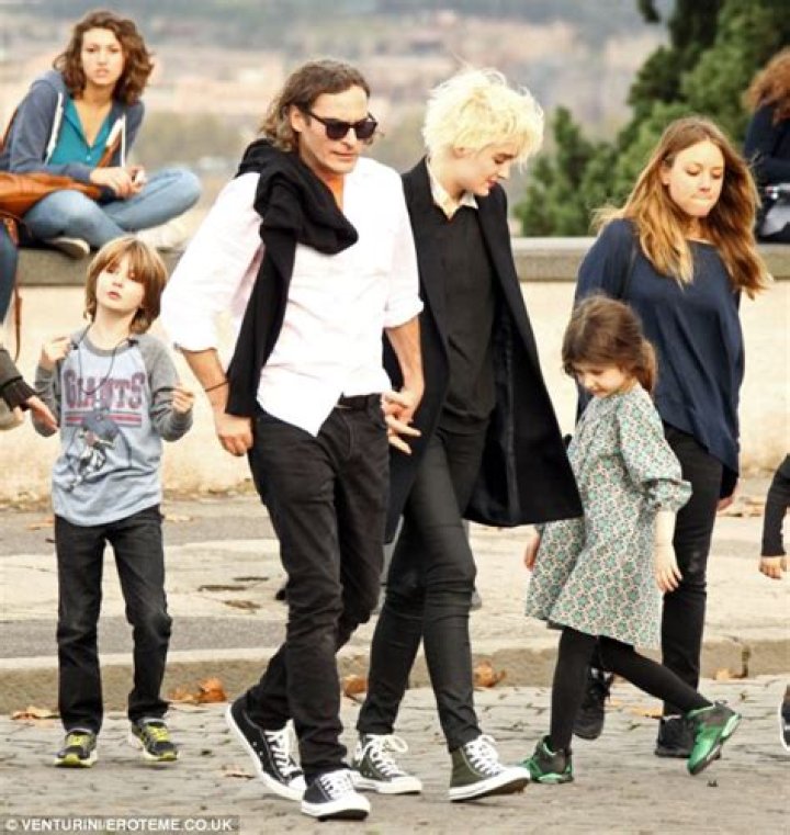 Joaquin Phoenix, 39, steps out with DJ girlfriend, Allie Teilz, 19: sketchy?