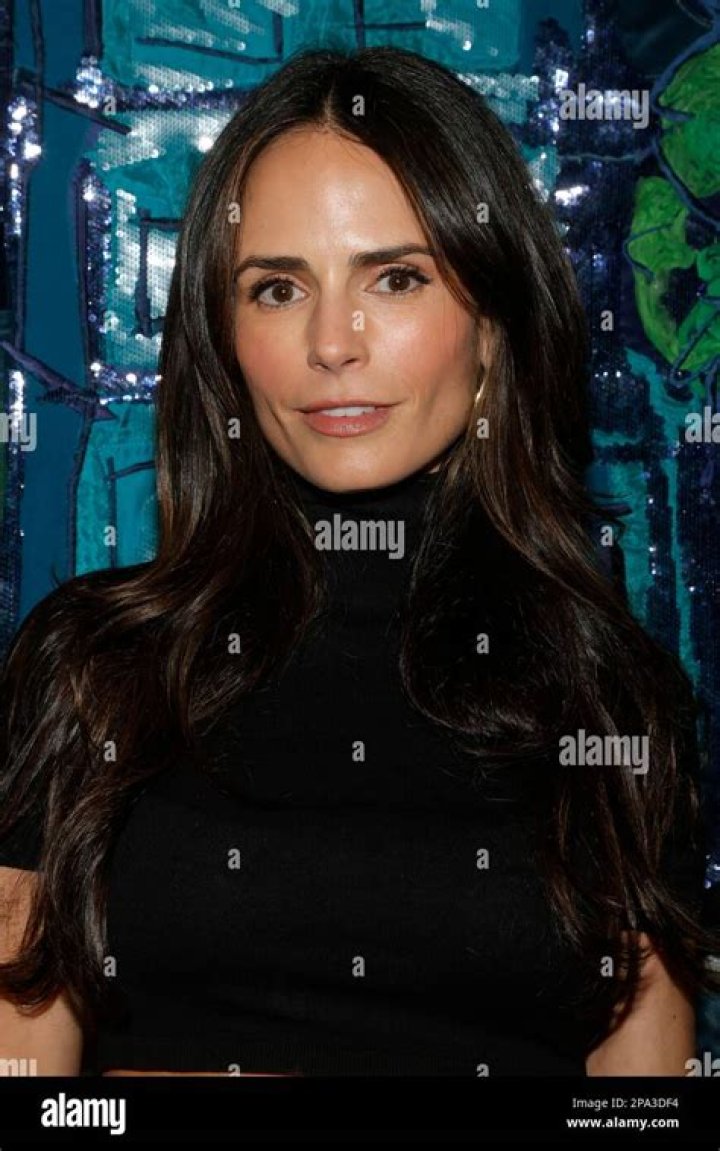 Jordana Brewster: when you have body image issues you’re not living in the present