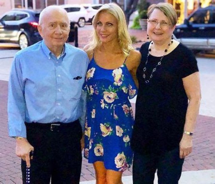 Kacey Montoya Wiki, Bio, Age, Married, Husband, Boyfriend, Dating