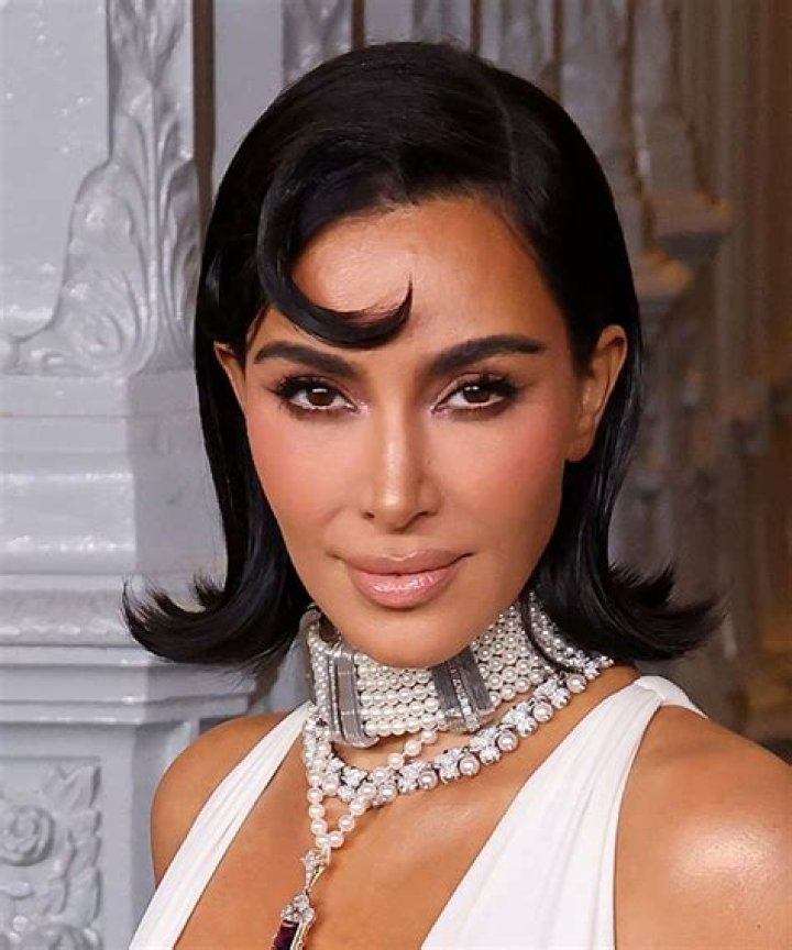 Kim Kardashian’s Book to Debut in April 2015