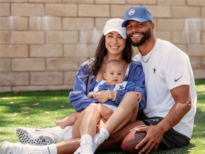 Learn All About Dak Prescott's Relationships, Does He Have A Wife As Of 2021 Or Is He Dating?