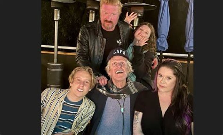Luke Busey Parents Gary And Steffanie Sampson: Siblings And Family Tree