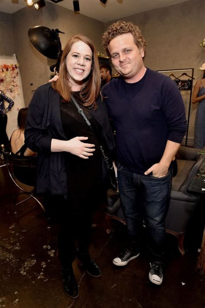 Lynsey Bartilson Net Worth - Wiki, Age, Weight and Height, Relationships, Family, and More