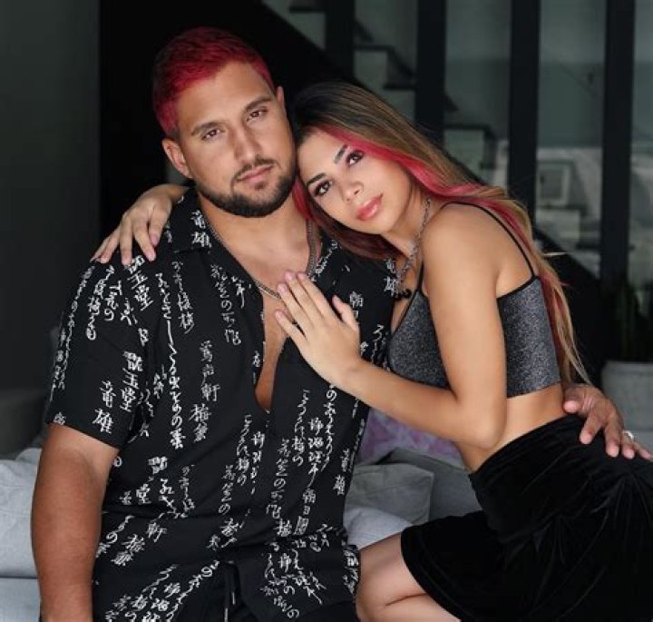 Meet Bramty Juliette- Chilean YouTuber, The Bramfam Bio, Husband, Kids & Net Worth