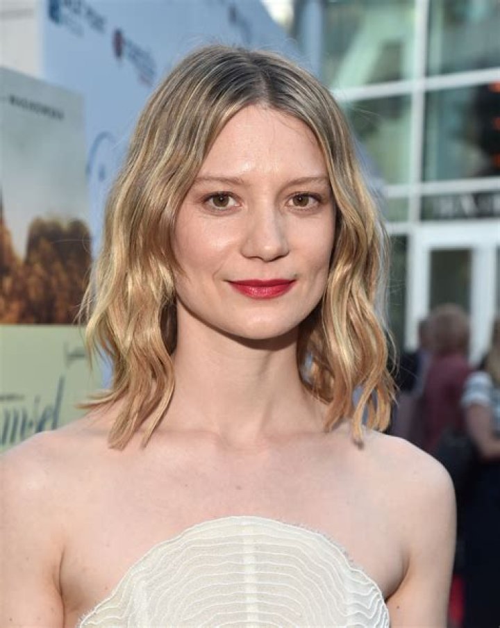 Mia Wasikowska Net Worth - Wiki, Age, Weight and Height, Relationships, Family, and More