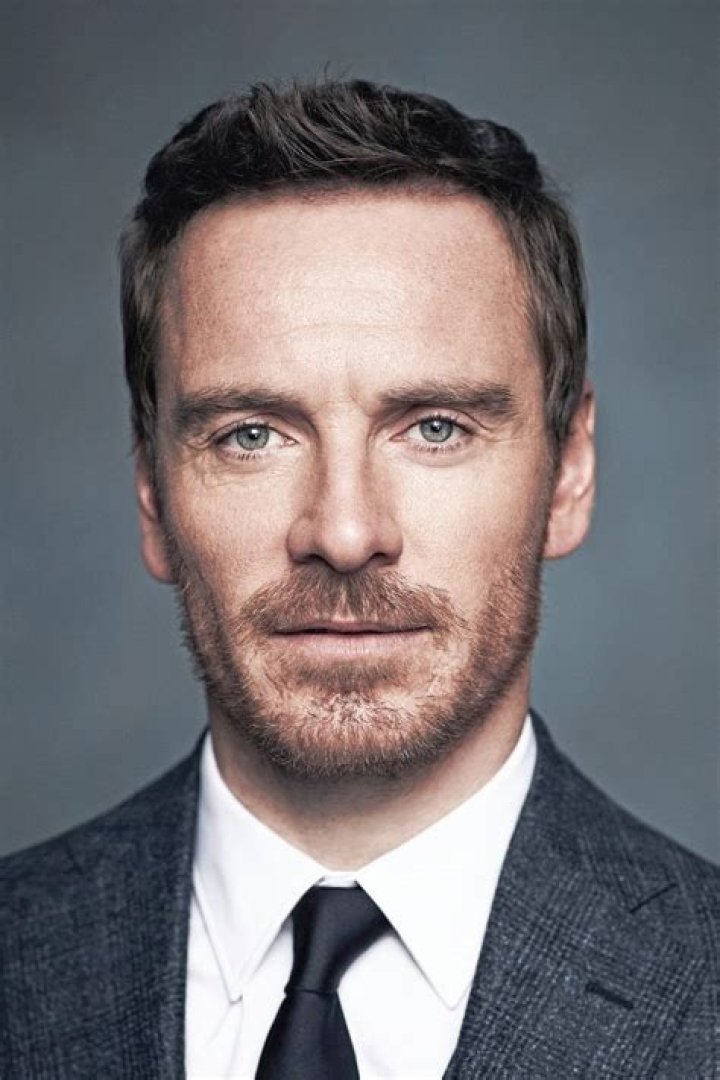 Michael Fassbender got flirty with a mystery blonde in London. Son of a…!!!