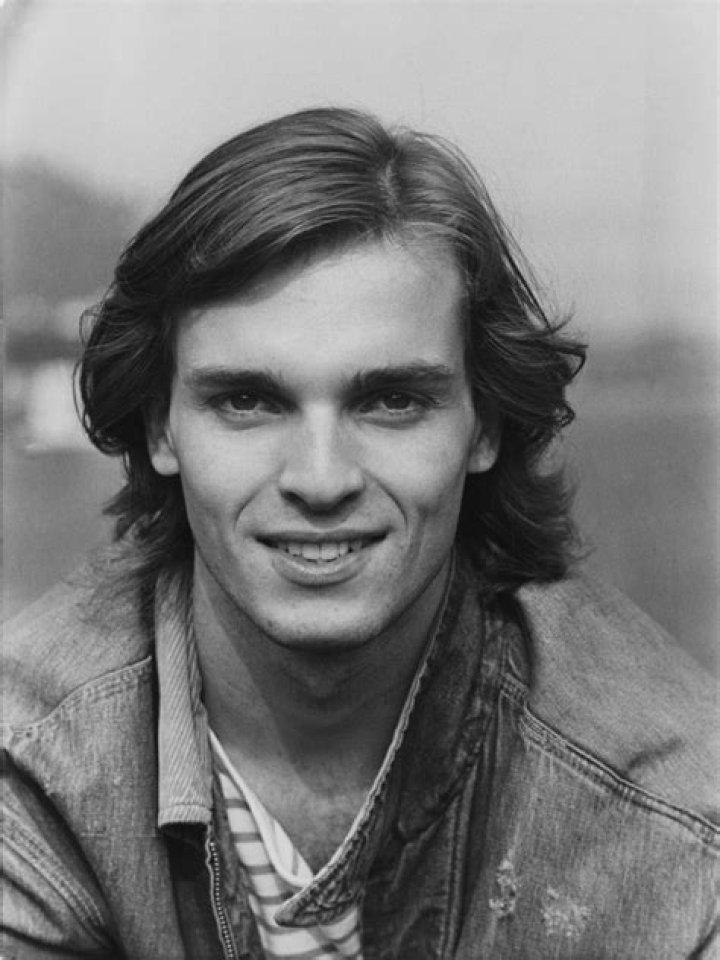 Miguel Bosé Net Worth - Wiki, Age, Weight and Height, Relationships, Family, and More