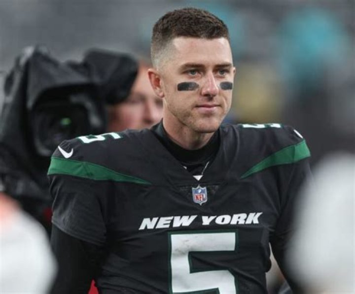 Mike White Parents Ethnicity: Meet Mel White And Lyla Lee Loehr