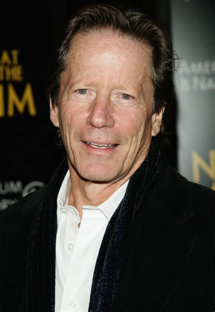 Peter Strauss Net Worth - Wiki, Age, Weight and Height, Relationships, Family, and More