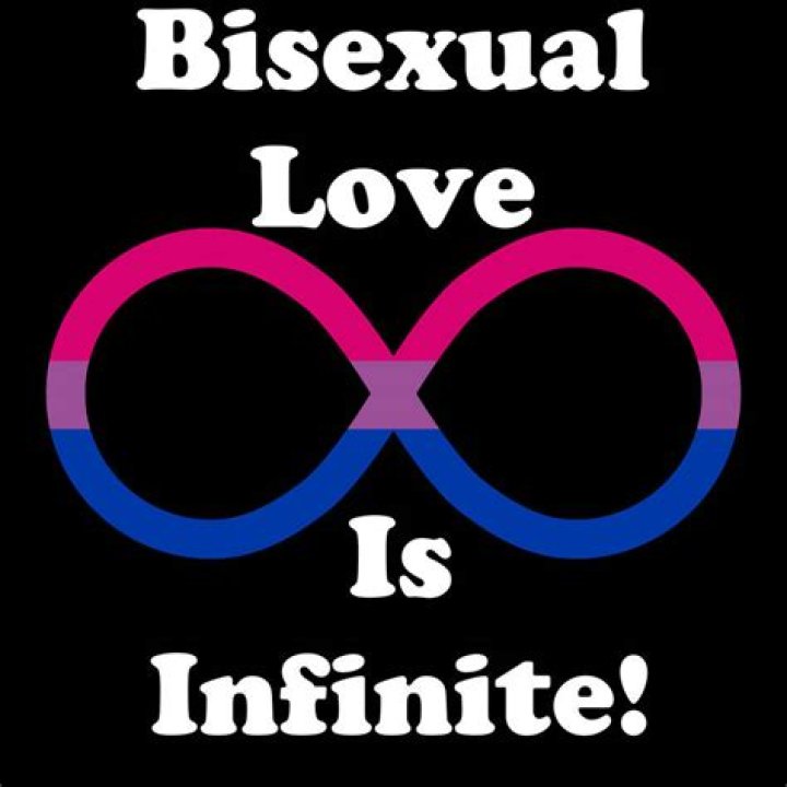 Pink admits she’s bisexual: ‘love is pure’ (update: not true)