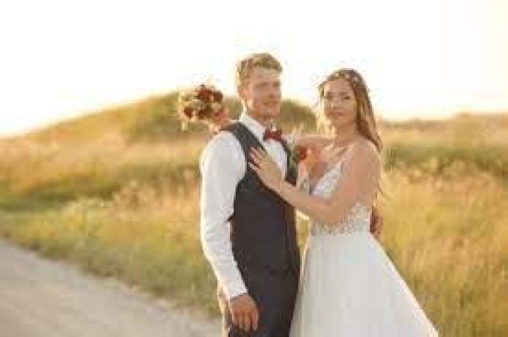 Popular MVP Actress, Natalie Krill Is Happily Married To Spouse, Daniel; She Was Also Rumored To Be In A Romantic Relationship.