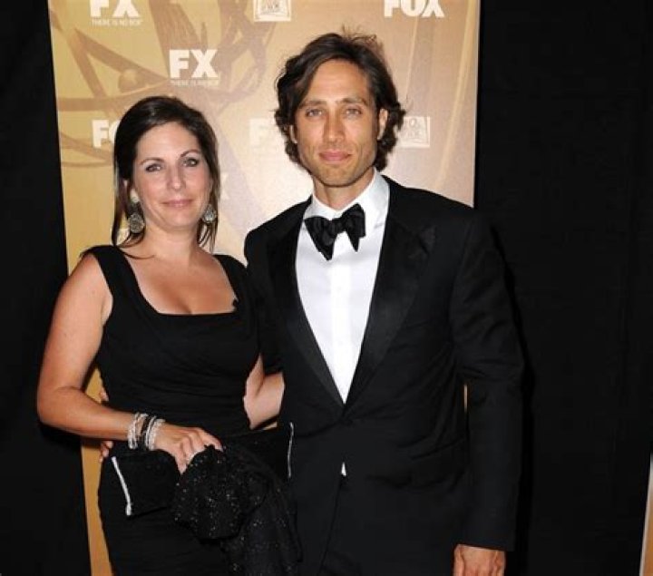 Producer, Ex-Wife of Brad Falchuk, and Her Remarkable Life. Explore her career and More!