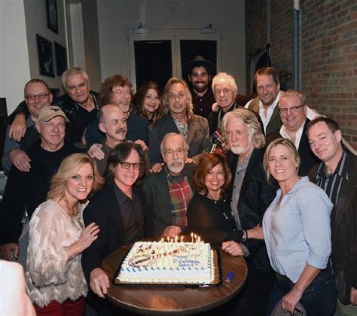 Rhonda Vincent Net Worth - Wiki, Age, Weight and Height, Relationships, Family, and More