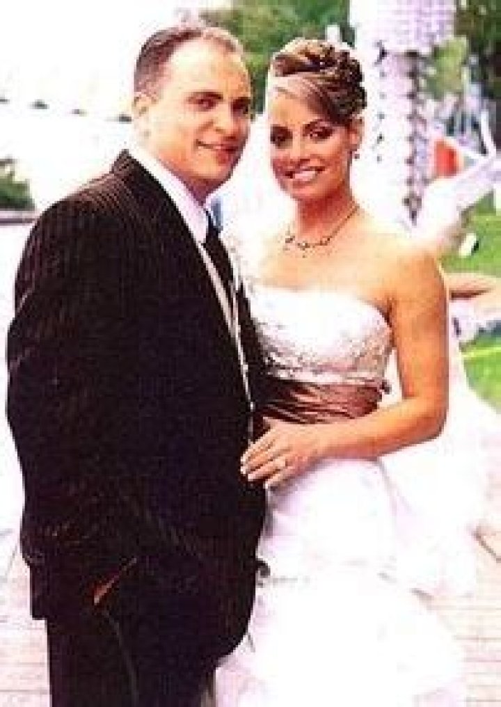 Ron Fisico- Age, Wife, Net Worth, Wedding, Builder, Married, Kids