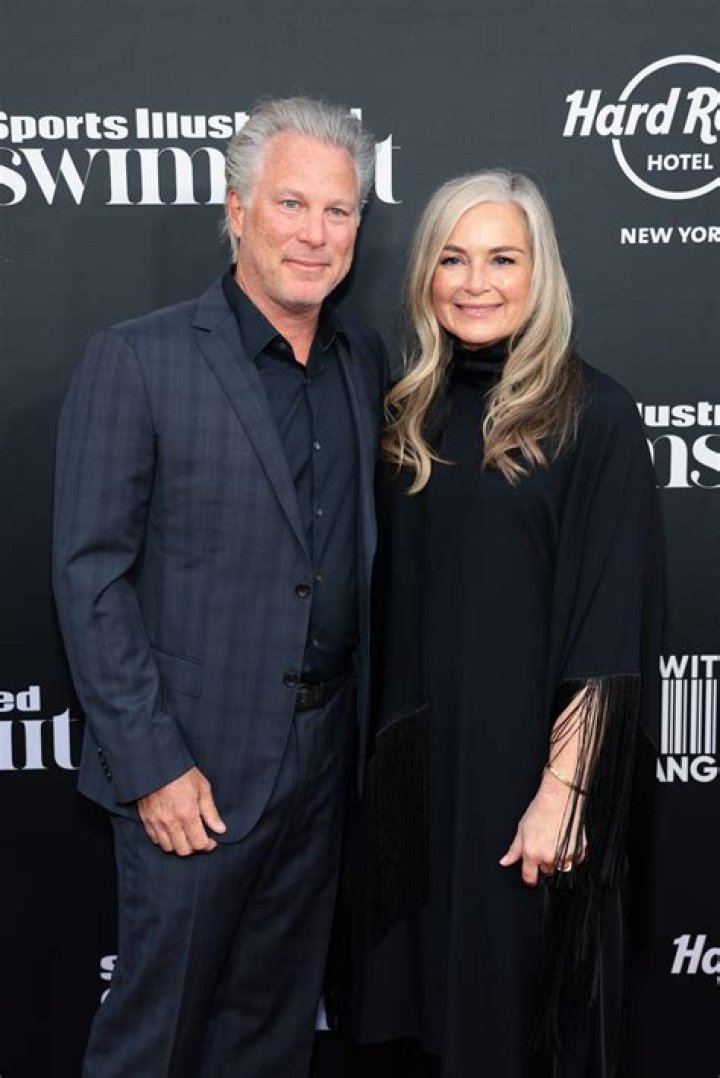 Ross Levinsohn Net Worth - Wiki, Age, Weight and Height, Relationships, Family, and More