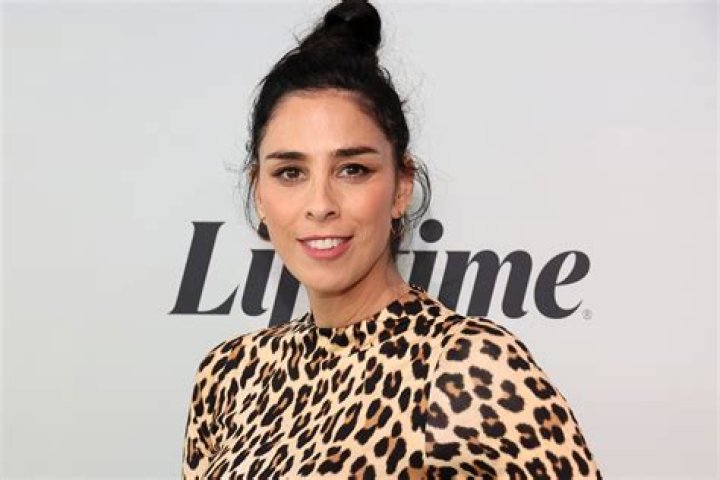 Sarah Silverman thinks actors working on SAG-waivered indie movies are ‘scabs’